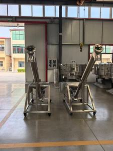 Trasportatore a Coclea Inclinato in Acciaio Inox a Velocità Regolabile per Riso e Mais, Durevole e Facile da Pulire per Alimenti e Bevande - Product Image 3