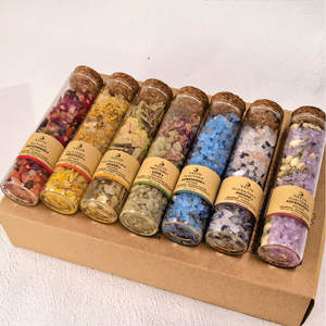 Sels de bain détoxifiant 7 chakras NATTH, formule riche en minéraux pour un nettoyage en profondeur, une purification corporelle et un regain de vitalité général - Product Image 5