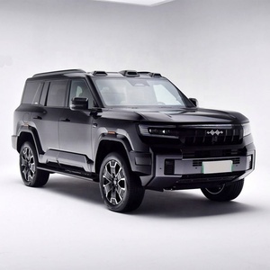 BYD Fórmula Leopard 8, SUV Híbrido Enchufable de Lujo y Alta Velocidad para Uso Familiar, SUV Híbrido de Gran Tamaño en Stock - Product Image 3