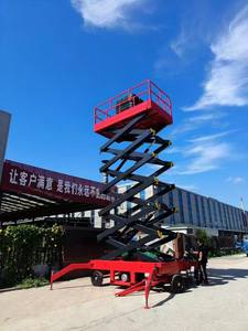 Piattaforma di Lavoro Aerea Elettrica a Forbice su Ruote da 6m, Capace di Decollo e Atterraggio Verticale e di Mobilità, Sollevamento a Forbice - Product Image 5