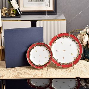 Plato de cerámica dorado de lujo estilo europeo 38/2000 para uso doméstico y regalos - Product Image 1