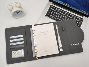 Carnet de notes Power Bank avec horloge et lampe intégrées pour bureau, coffret cadeau, classeur 6 anneaux A5, chargement sans fil - Product Image 5