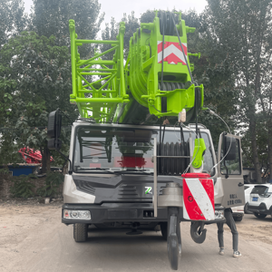 Zoomlion ZTC500V Most Popular 50 Ton Used Truck <b>Crane</b> for Building Fast Delivery - Product Image 5