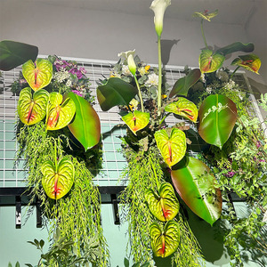 Rama sintética de mimbre de PE con hojas delgadas de <span class=keywords><strong>sauce</strong></span> <span class=keywords><strong>llorón</strong></span> de plástico realista para decoración de techo y accesorio de fondo de escenario pastoral - Product Image 1