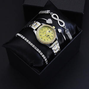 <span class=keywords><strong>Montre</strong></span>-<span class=keywords><strong>bracelet</strong></span> à quartz pour femme, nouveau modèle, cadran chronographe à motif <span class=keywords><strong>lotus</strong></span>, <span class=keywords><strong>bracelet</strong></span> en alliage carré, style professionnel et élégant - Product Image 2
