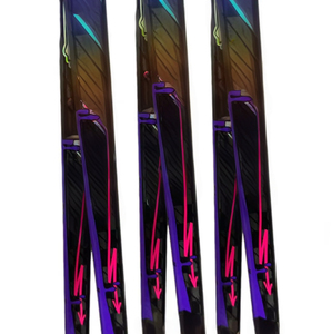 Le bâton de <span class=keywords><strong>hockey</strong></span> <span class=keywords><strong>sur</strong></span> <span class=keywords><strong>glace</strong></span> en fibre de carbone le plus populaire, personnalisable, léger, disponible en plusieurs modèles, bâton de <span class=keywords><strong>hockey</strong></span> graffiti - Product Image 3