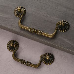 Poignée rétro en bronze pour armoire de cuisine, <span class=keywords><strong>commode</strong></span>, chambre, dressing, salon, hôtel – Trois tailles disponibles - Product Image 2