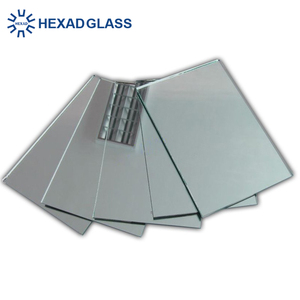 Miroir auto-adhésif flexible en argent, design moderne pour une utilisation polyvalente - Product Image 4