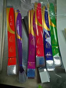 Pulseras de Plástico Holográficas para Parques Temáticos, Regalos Promocionales Novedosos, Impresas con Serigrafía, Resistentes a Desgarros - Product Image 4