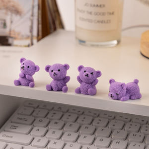 Colgantes de Resina Pintados a Mano, Ecológicos y Kawaii, Figura de Oso de Peluche, Decoración para el Hogar, Modelo Artístico, Recuerdo Artesanal - Product Image 3