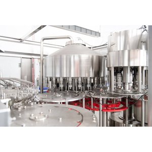 Venta caliente Ventas directas de fábrica 2000BPH Línea completa de embotellado de agua mineral Línea de producción de plantas de llenado de agua mineral - Product Image 6