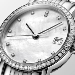 Montre en acier inoxydable avec lunette sertie de diamants et cadran en nacre pour femmes Longinesing - Product Image 1
