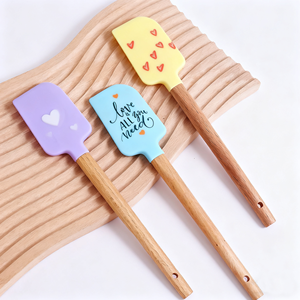 Spatola da Cucina Personalizzata in <span class=keywords><strong>Silicone</strong></span> Resistente al Calore con Manico in Legno, Raschietto <span class=keywords><strong>per</strong></span> <span class=keywords><strong>Pasticceria</strong></span> Stampato su Misura - Product Image 2