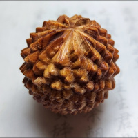 Artisanat Spiky Boule d'exercice de massage en bois Outil de thérapie des mains portable pour le soulagement du Stress et la récupération musculaire Cadeau artisanal