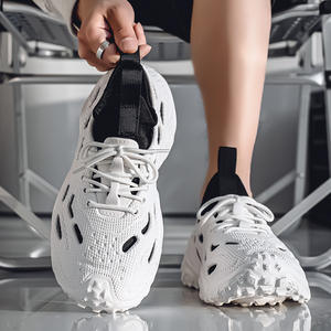 Sandalias de Playa de Lujo para Hombre, Diseño Casual, Verano 2025, Estilo Cropped, Venta al por Mayor en Douyin - Product Image 5