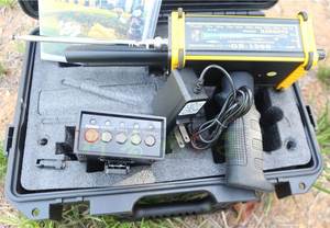 סורק זהב גלאי תלת מימד תת קרקעי זהב gr1000 גלאי מתכות לטווח ארוך - Product Image 5