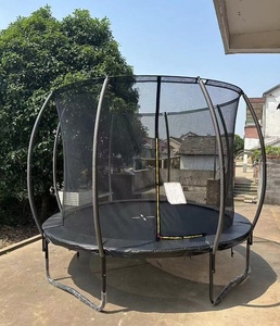 Parc extérieur populaire de <span class=keywords><strong>trampoline</strong></span> d'enfants de couleur noire <span class=keywords><strong>avec</strong></span> le <span class=keywords><strong>filet</strong></span> intérieur d'enceinte à vendre - Product Image 1