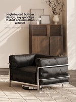 Canapé trois places en cuir véritable huilé noir vintage, style minimaliste italien Bauhaus, idéal pour petit appartement, salon, luxe discret