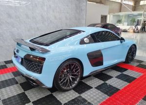 Kits de carrosserie en matériau PP pour <span class=keywords><strong>Audi</strong></span> <span class=keywords><strong>R8</strong></span> 2016-2021 : Amélioration du pare-chocs avant, du pare-chocs arrière, des jupes latérales, de la calandre centrale et des embouts d'échappement - Product Image 4