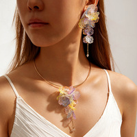 Élégantes boucles d'oreilles pendantes en forme de pétales colorés, collier fleur, ensemble de bijoux vintage pour mariage et fiançailles pour femme, plaqué rhodium, cadeau tendance