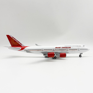 Quy mô 1/200 30cm Boeing 747 B747 máy bay không khí Ấn Độ hãng hàng không Diecast nhựa máy bay mô hình với hạ cánh bánh răng hiển thị thu - Product Image 3
