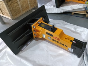 Martillo Hidráulico Tipo Caja SOOSAN SB 30 con Cincel de 53 mm de Diámetro, Componentes Principales del Motor para Excavadoras de 2.5-4.5 Toneladas - Product Image 6