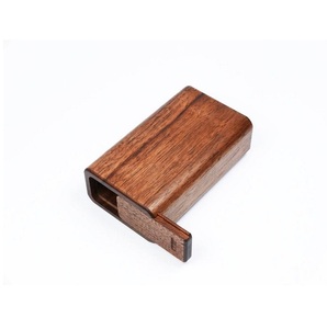 Boîte de rangement pour accessoires de fumage en bois pour adultes avec finition en bois naturel, couvercle sécurisé et intérieur organisé pour la maison ou les voyages - Product Image 6