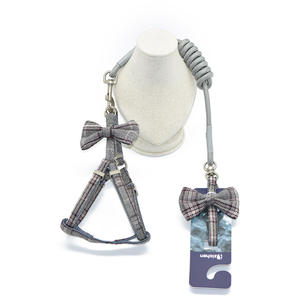 小型ソリッドパターンポリエステルペット犬用ハーネスリーシュセットバタフライノット襟とリーシュ付き - Product Image 5