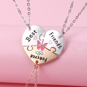 Venta al por mayor de moda de los niños <span class=keywords><strong>amor</strong></span> empalme colgante collar personalizado <span class=keywords><strong>amor</strong></span> buen amigo collar conjunto - Product Image 1