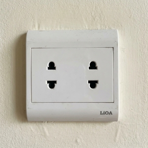 High Performance 2 Gang 2 Pin Wall Outlet LiOA Brand Modern Design <b>Electrical</b> Power Socket for Global Market <b>Supply</b> Wholesale - Product Image 2