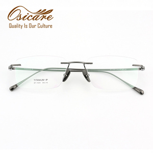 Haute Qualité <span class=keywords><strong>Myope</strong></span> Designer Lunettes Monturas Opticas Spectacle <span class=keywords><strong>Lentille</strong></span> Oeil Classique Spec Pur Titane Hommes Montures De Lunettes Sans Monture - Product Image 4