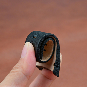 Correa de reloj de cuero genuino para <span class=keywords><strong>Disai</strong></span> DZ4246 DZ1273 DZ1216 de 32 mm, con extremo curvo con muescas grandes, correa de repuesto suave - Product Image 5