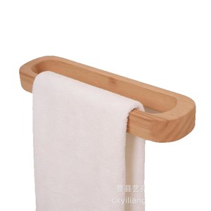 Toallero de madera para montar en la pared, estante de almacenamiento para baño y dormitorio, barra multiusos para toallas, acabado natural - Product Image 1