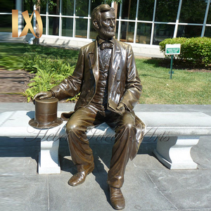 Estatua de Bronce Fundido a Mano del Famoso Físico Albert Einstein Sentado en un Banco, Escultura de Tamaño Real para Decoración de Parques Públicos - Product Image 2