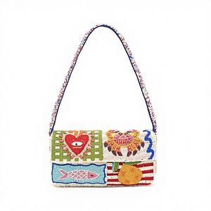 Pochette en perles de verre multicolores, design élégant et luxueux, fabriquée à la main, sacs à la mode pour femmes et filles, articles cadeaux - Product Image 1