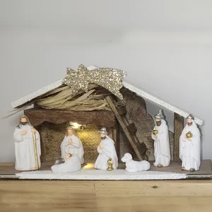 Großhandel benutzer definierte Weihnachts figuren Religiöse Krippe Mini Harz Krippe Set mit LED-Lichtern