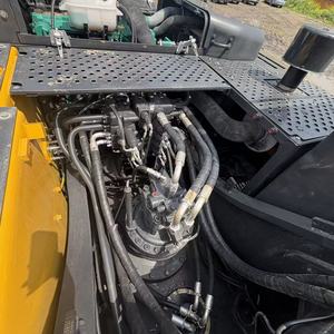 Excavadora de cadenas Volvo EC290 usada de 29 toneladas con pocas horas de trabajo - Product Image 4