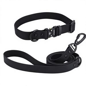 JIPIMON Ensemble collier et laisse pour oiseaux, étanche, réglable, avec boucle à dégagement rapide (tailles S/M/L, taille moyenne, noir, métal, caoutchouc) - Product Image 1
