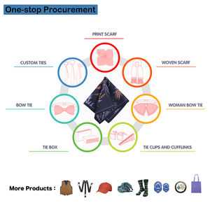 Pañuelo barato para mujer bufandas de diseñador azul cielo alfabeto poliéster impreso personalizar bufanda cuadrada a granel - Product Image 3