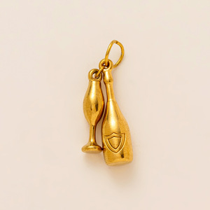 Vintage dea greca angelo Totem <span class=keywords><strong>ciondolo</strong></span> rotondo moda oro placcato 18K acciaio inox arco Taxi Console di gioco nuvole Bear Charms - Product Image 4