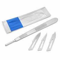 10 #   11 #   15 #   Lames de scalpel chirurgical en acier au carbone, couteau à graver et à découper, instruments chirurgicaux fabriqués en Chine