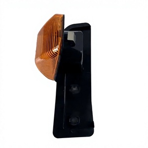 Feux latéraux pour camion <span class=keywords><strong>IVECO</strong></span>, feux de signalisation 41221029 504098245, accessoires pour camion - Product Image 1