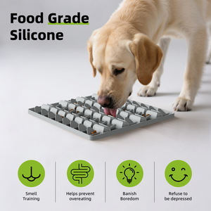 Tapis d'alimentation et tapis à lécher en silicone durable pour chats et chiens - Antidérapant, portable, écologique - Product Image 3
