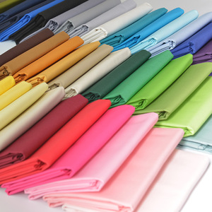 Tissu popeline uni en pur coton pour la confection de robes et jupes traditionnelles pour filles, idéal pour le bricolage. - Product Image 3