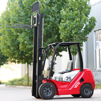 Truk pengangkat Forklift diesel 2 Ton CE EPA, dengan pemosisian garpu dan pemindah gigi samping gudang Forklift