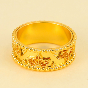 Anillos de Diseñador de Moda Personalizados al por Mayor, Anillos de Lujo para Mujer Chapados en Oro de 24k Que No Se Deslustran, para Usar en Fiestas - Product Image 3