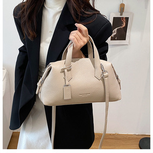 Bolsos cruzados de diseño de moda, bolsos de hombro de cuero PU de alta calidad, bolsos de mano casuales de lujo para mujer - Product Image 6