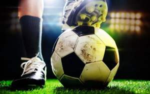 Pvc Opblaasbare Voetbalballen-Duurzaam Voor Actief Plezier - Product Image 2