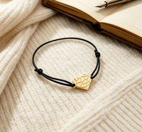 Bracelet Cœur Géométrique en Acier Inoxydable Plaqué Or, Étanche et Inaltérable, Bijou Minimaliste, Cadeau pour Femme