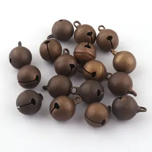 Vintage pirinç, gümüş, mat gümüş küçük takı Jingle Bells Pet asılı Metal çan noel dekorasyon Bells Crafts-15mm